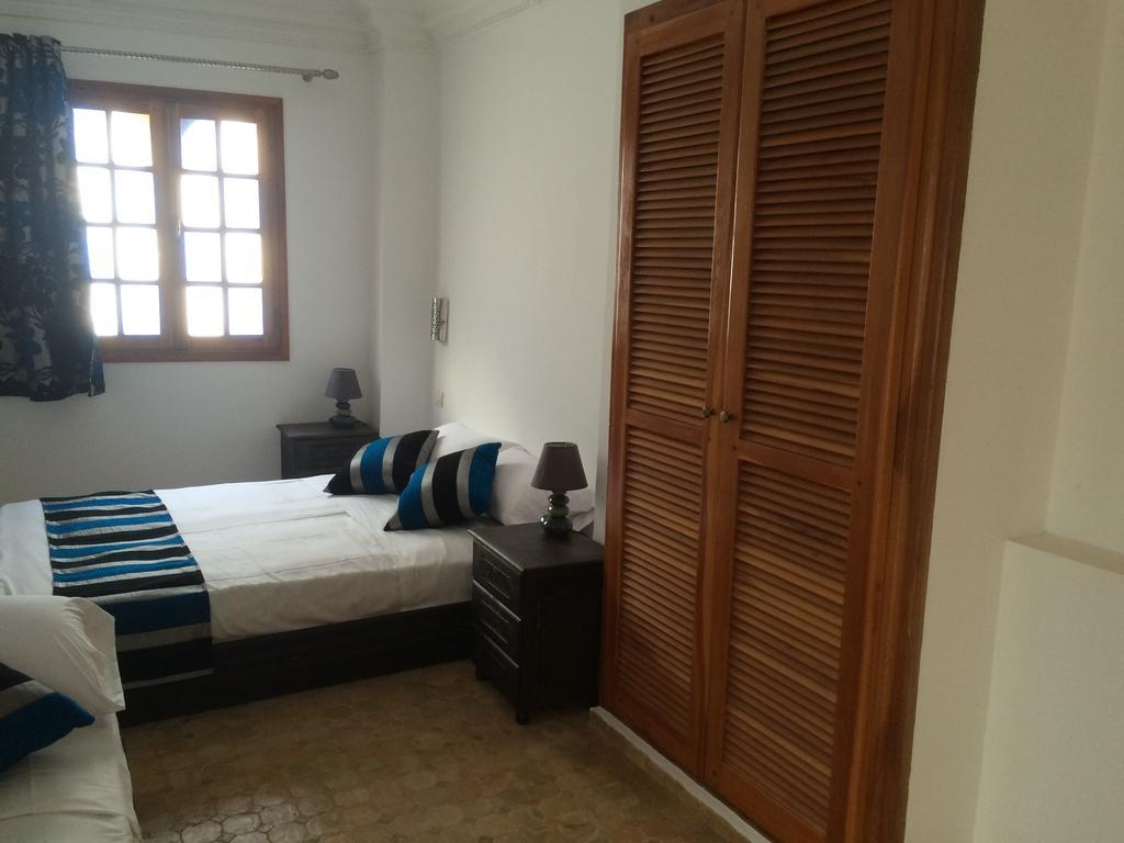 Riad Aicha Asilah Exterior photo